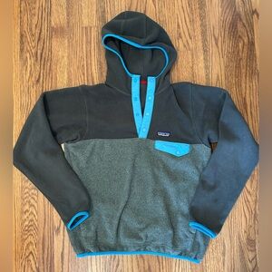 Patagonia grey and blue Hooded Pullover synchilla fleece, men’s size small